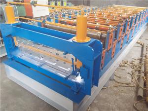 China XH840 and 1050 Color Steel Sheet Metal Roofing Sheet Roll Forming Machine factory