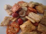 Japanese Wholesale Food Healthy Grain Snacks Mixed Rice Cracker&Peanuts Snack