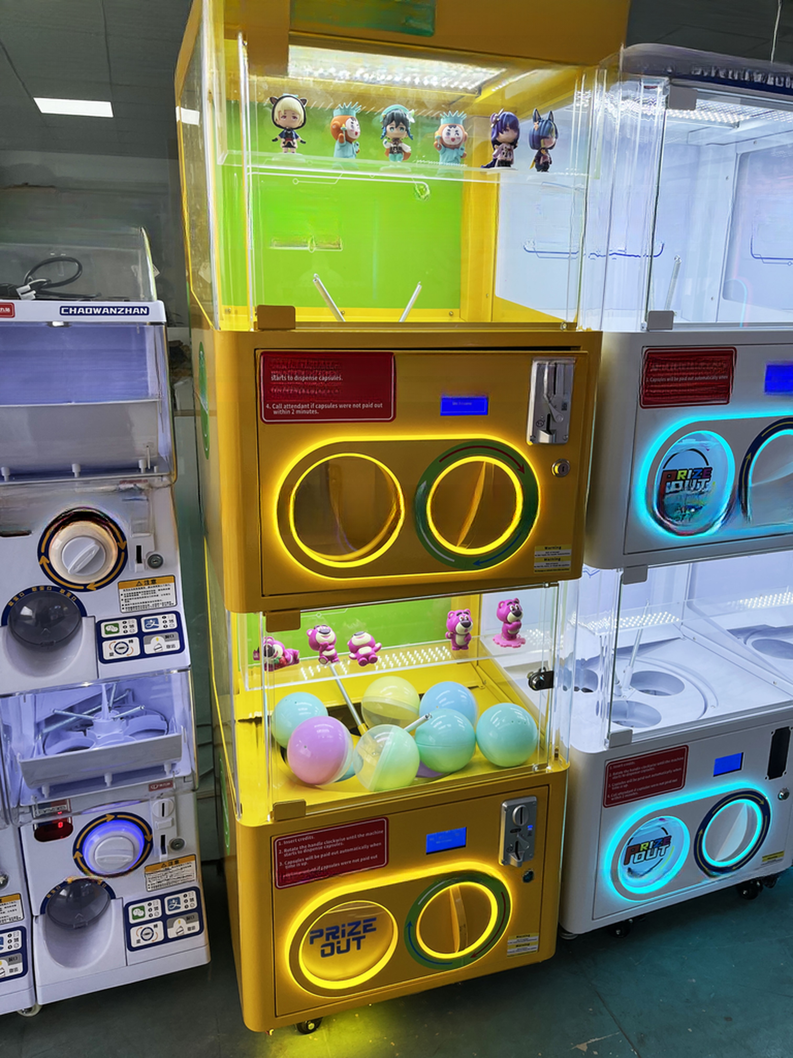 Dreamland coin operated Metaverse capsule toys arcade machine bill acceptor egg twisting machine