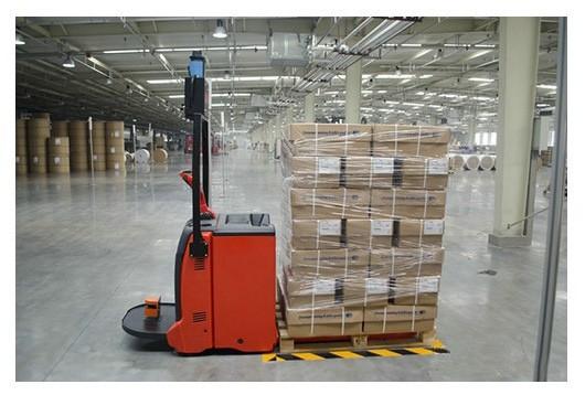 Standard Type Pallet Forklift AGV Material Handling In Warehouse Picking And