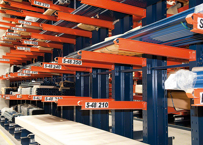 Industrial Steel Cantilever Pipe Rack For Heavy Duty Warehouse CE Certificate