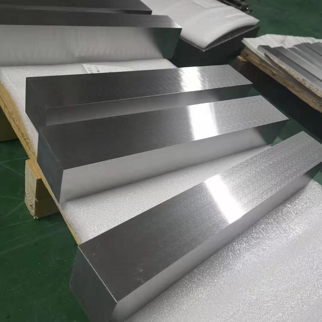 bright surface molybdenum alloy rod MoLa square bar