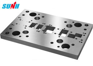 China Elevator Parts Plastic Injection Molding Mold With Hot Runner / Cold Runner factory