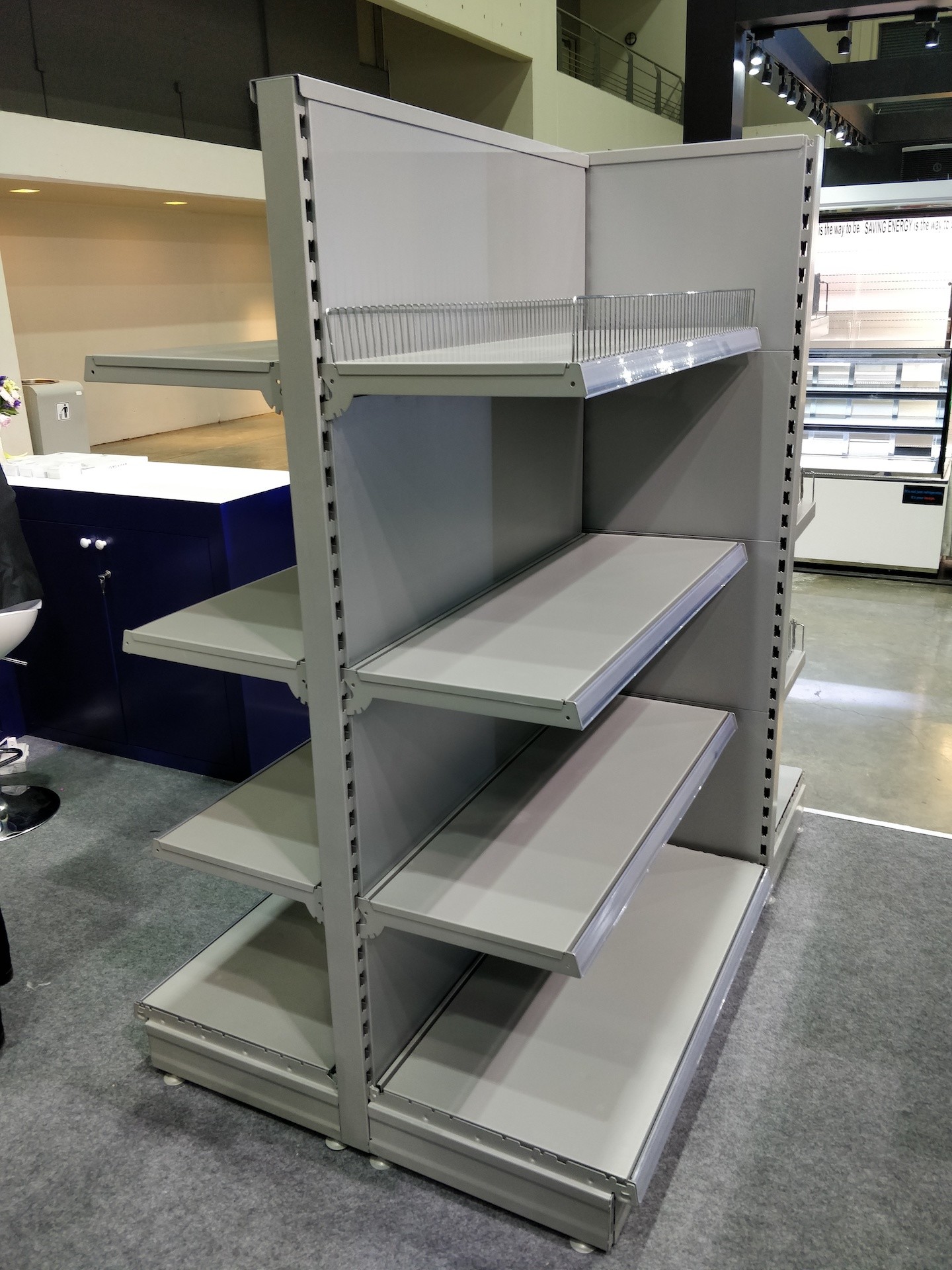 SPCC Material Supermarket Display Shelving Single / Double Sided Design