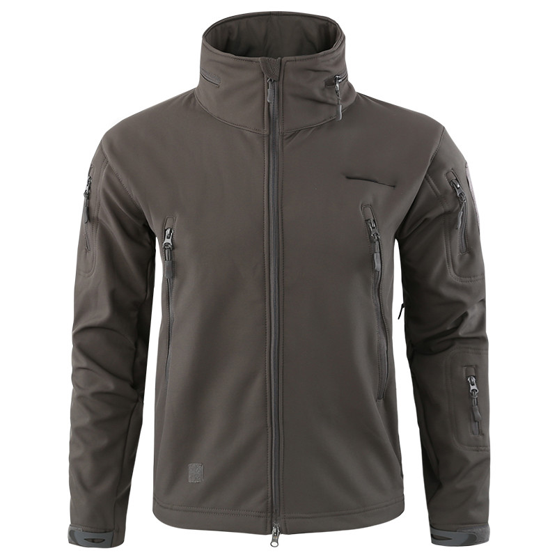 Waterproof Soft Shell Outdoor Jacket Man Zipper Pockets