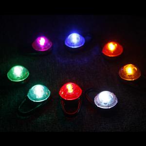 China Glow In The Dark Dog Id Tags Waterproof 3 Modes Dog Flashing Tag factory