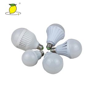 China Premium E27 Emergency LED Light Bulb Constant Current With 800mA Battery factory