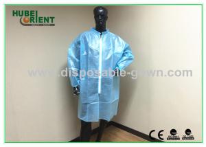 China Blue Water Resistance Disposable Long Sleeve Lab Coat With Comfortable Feeling For Factory Use factory