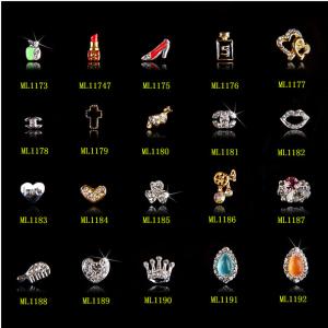 China Heart Charm Nail Decorations Glitter Alloy Jewelry Rhinestones Nail Art Studs ML1173-1192 factory