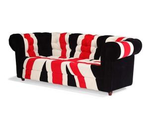 China 1 - 2 - 3 Seat Union Jack Fabric Chesterfield Sofa Couch With Wood Legs factory