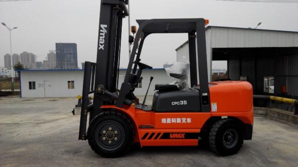 3.5 Ton Diesel Powered Forklift / Diesel Operated Forklift 6000mm Max Lifting