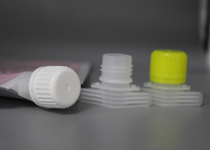 PE Recipe Capsule Plastic Spout Caps Diameter 16mm OEM Service