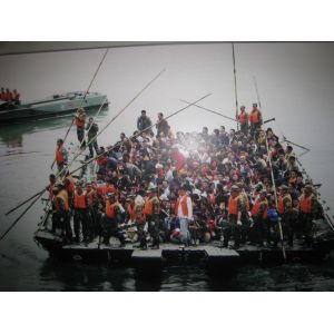 China Single Reusable Pontoon Bridge 6*2*1.2m&amp;12*3*1.5m (L*W*H) Emergency Equipment factory