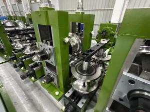 China Building Plank Automatic Roll Forming Machine 7.5kw Hydraulic Cutting System factory
