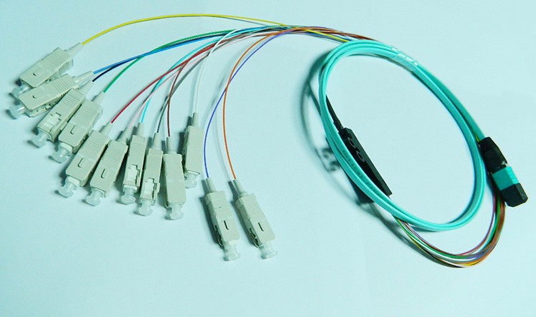 MPO MTP SC LC FC ST Pc Upc Apc OM3 OM4 Fiber Optic Pigtail