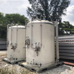 China 450 Liters Micro Bulk Tanks 1.6Mpa Vertical 2m3 Cryogenic Liquid Oxygen factory