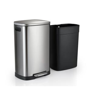 China Smudge Resistant 30 Liter Stainless Steel Trash Can With Soft Step factory