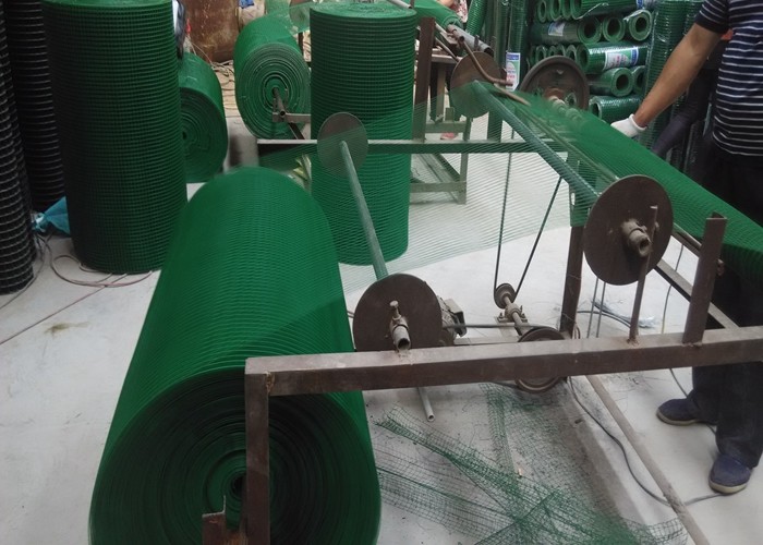 Green PVC Coated Welded Wire Mesh Fencing