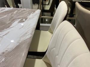 China Modern Appearance Solid Wood Dining Table With 6 Chairs For Small Size House factory