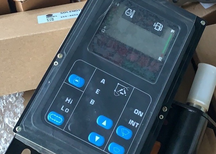 7835-10-2005 PC200-7 Excavator Monitor With Display