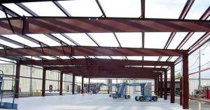 China Prefabricated Steel Pre-engineered Building With Q345 Heavy Column factory