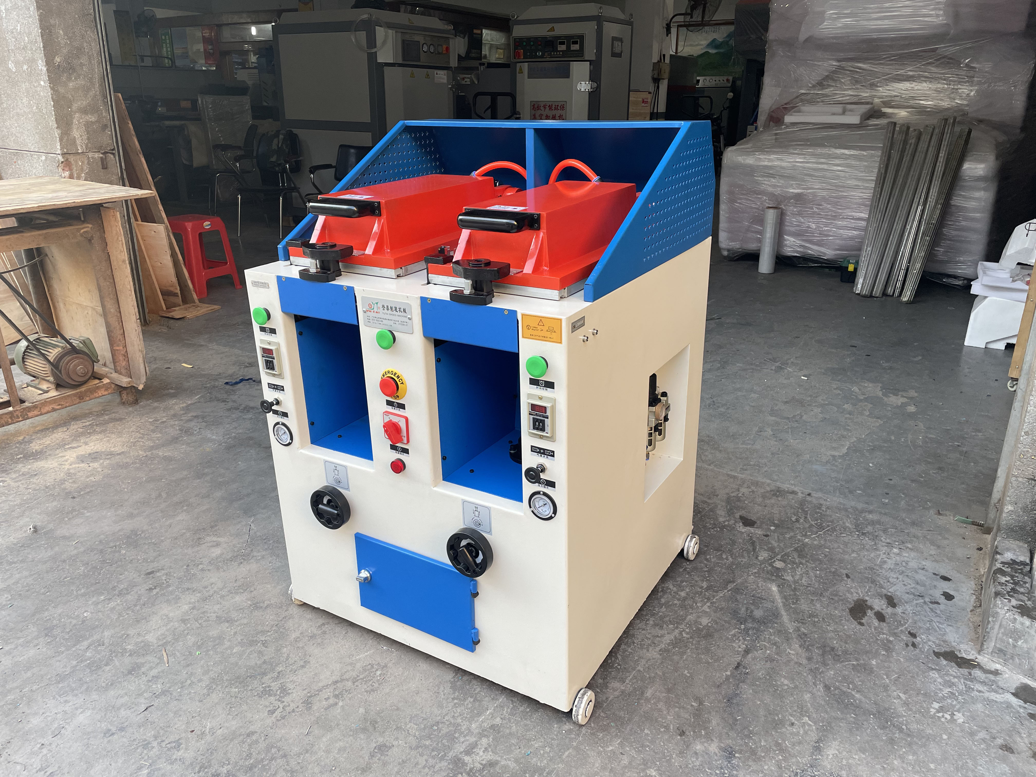 YT-2005DA Fully automatic Sandals shoe sole pressing machine bottom attaching machine double heads working