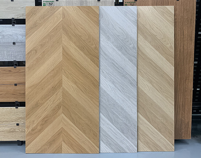 600*1200mm Wood Effect Porcelain Tiles Non Slip Glazed For Living Room