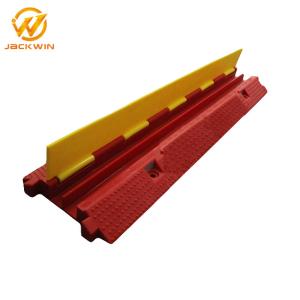 China Portable Yellow Cover 2 Channel Pvc Cable Protector Ramp Indoor Or Outdoor Usage factory
