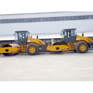 Diesel Engine Road Maintenance Machinery Vibrating Soil Compactor