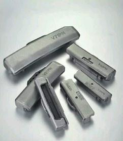 China V Series Excavator Bucket Teeth Pins With Zinc Plated And Black Oxygen Surface factory