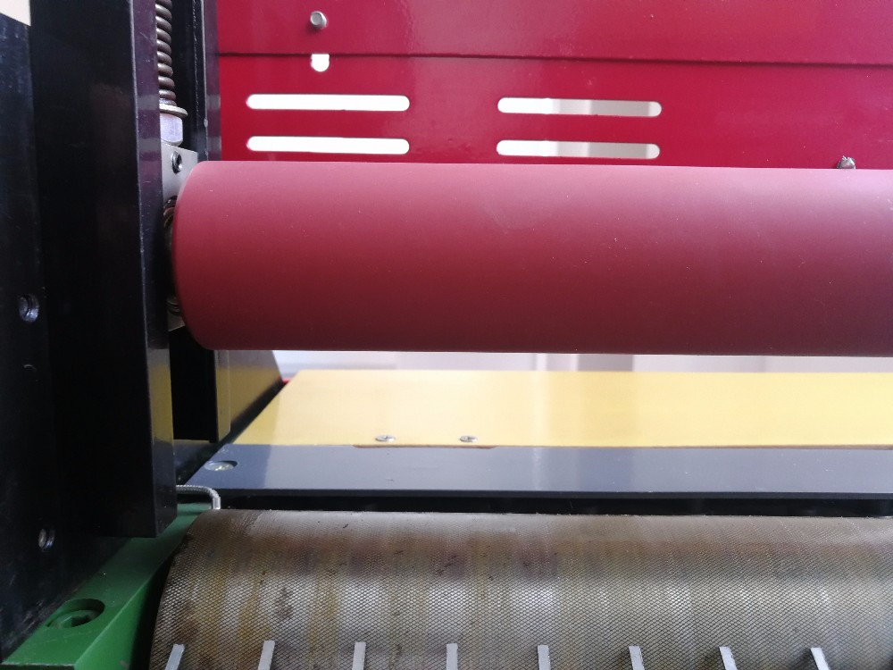 Easy use 5L hot melt coating machine manufacturers