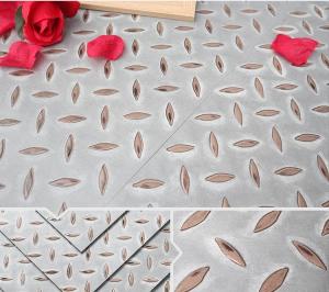 China Industrial PVC Plank Flooring EIR Floor Garage Waterproof factory