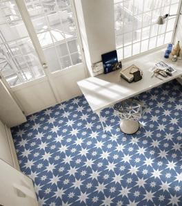 China Firebrick 250x250mm Floor Tiles For Kitchen And Blue Ceramic Rustic Tile For Bedroom factory