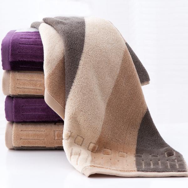 Large Luxury Cotton Washcloths for a Customized and Sustainable Bathroom