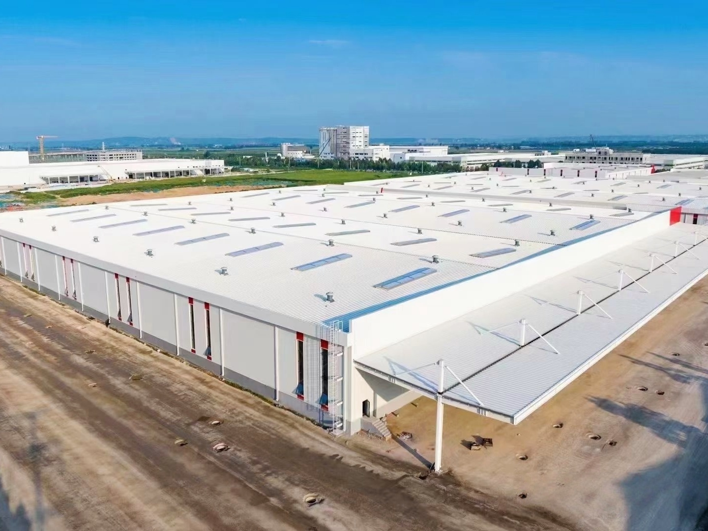 Portal Frame Prefabricated Steel Structure Anti Corrosive Paint Hot Dipped Galvanized