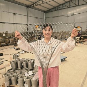 Animal Fence Construction Flexible Balustrade Stainless Steel Wire Rope Mesh For Plant Climbing Mesh / Cable Mesh