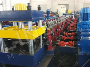 China W Beam Thrie Beam Highway Guardrail Machine 11KW Gearbox Drive Cast Iron Structure factory