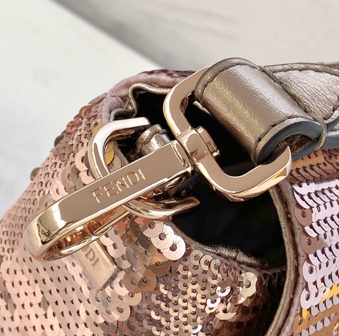 Rose Bead Piece Decoration Bling Bag Unique Shine Cross-Body Bag Baguette Bag