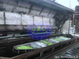China Mixed Camo Colors Roto Molded Plastic Kayak , LLDPE / HDPE Rotomolded Catamaran factory