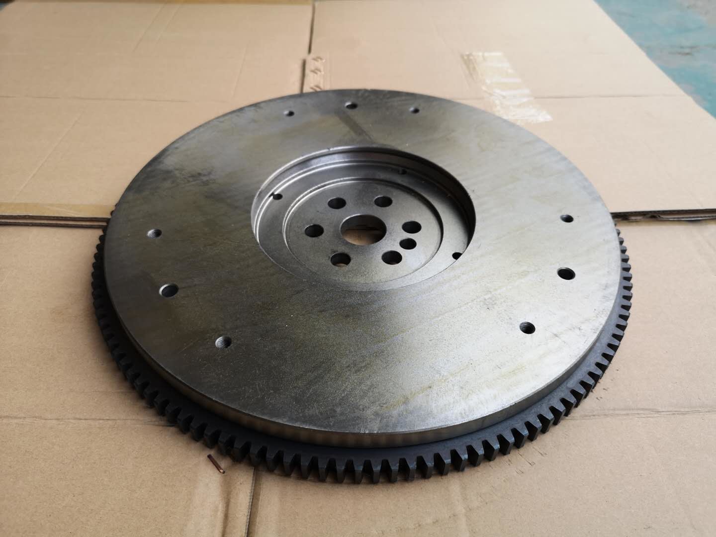 4BC2 260mm ISUZU NPR Truck Flywheel For 4BE1 Industrial Engines 8941272502
