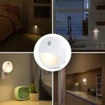 Warm White 0.5W AC120V Plug In Motion Sensor Light For Kids Energy Efficient