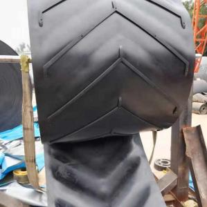 China Anti-Slip Pattern Rubber Conveyor Belt with 5mm Herringbone Pattern Inclined factory