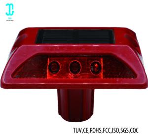 China Plastic Cat Eye Solar Road Studs Light Red 8000mcd For Drivingway 3 Year Warranty factory