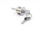 Medium Round Rim Cylinder Lock Surface Polish Chrome Plated Silver Color