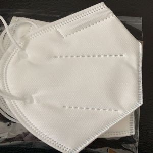 China Easy Breath Foldable FFP2 Mask , Disposable Dust Mask With High Filtration Capacity factory
