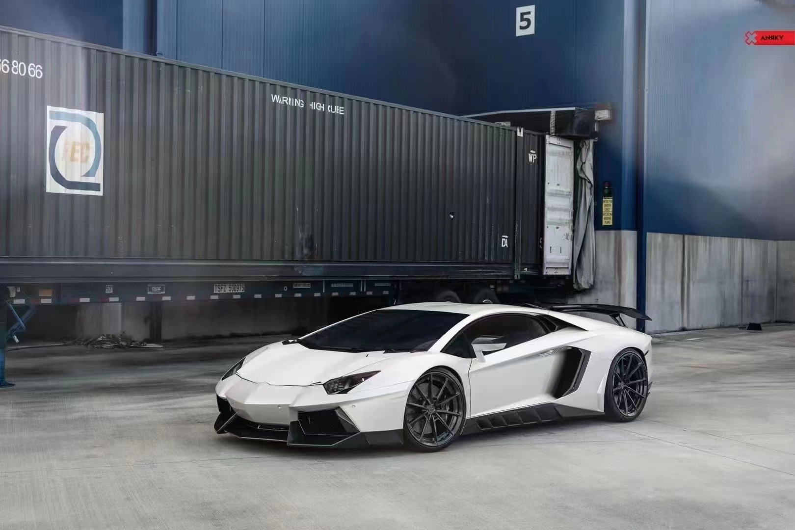 For Lamborghini LP700 LP750 Carbon Fiber Body Kit LP700 750 Upgraded Novi Front Shovel Side Skirt Body Kit