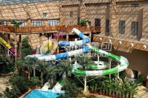 China Stainless Steel Fastener FRP Spiral Water Slides / Fiberglass Water Slide factory