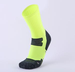 China Cotton Custom Sports Socks / Elastic And Breathable Running Socks / Colorful Mens Socks factory