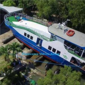 China Customized Marine Rubber Airbag for Vessel Ship Launching Landing factory
