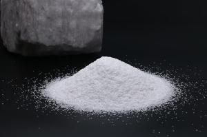China Fine White Aluminum Oxide 9.0 Mohs Hardness For Grinding Polishing factory